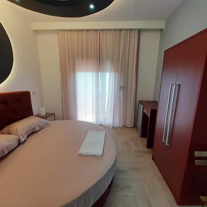 Bluflest Bed & Breakfast Dhermi Exterior photo
